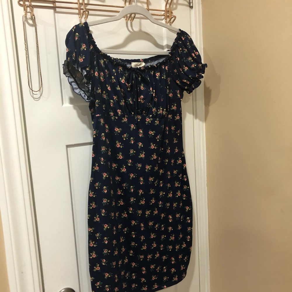 Floral bodycon off the shoulder dress